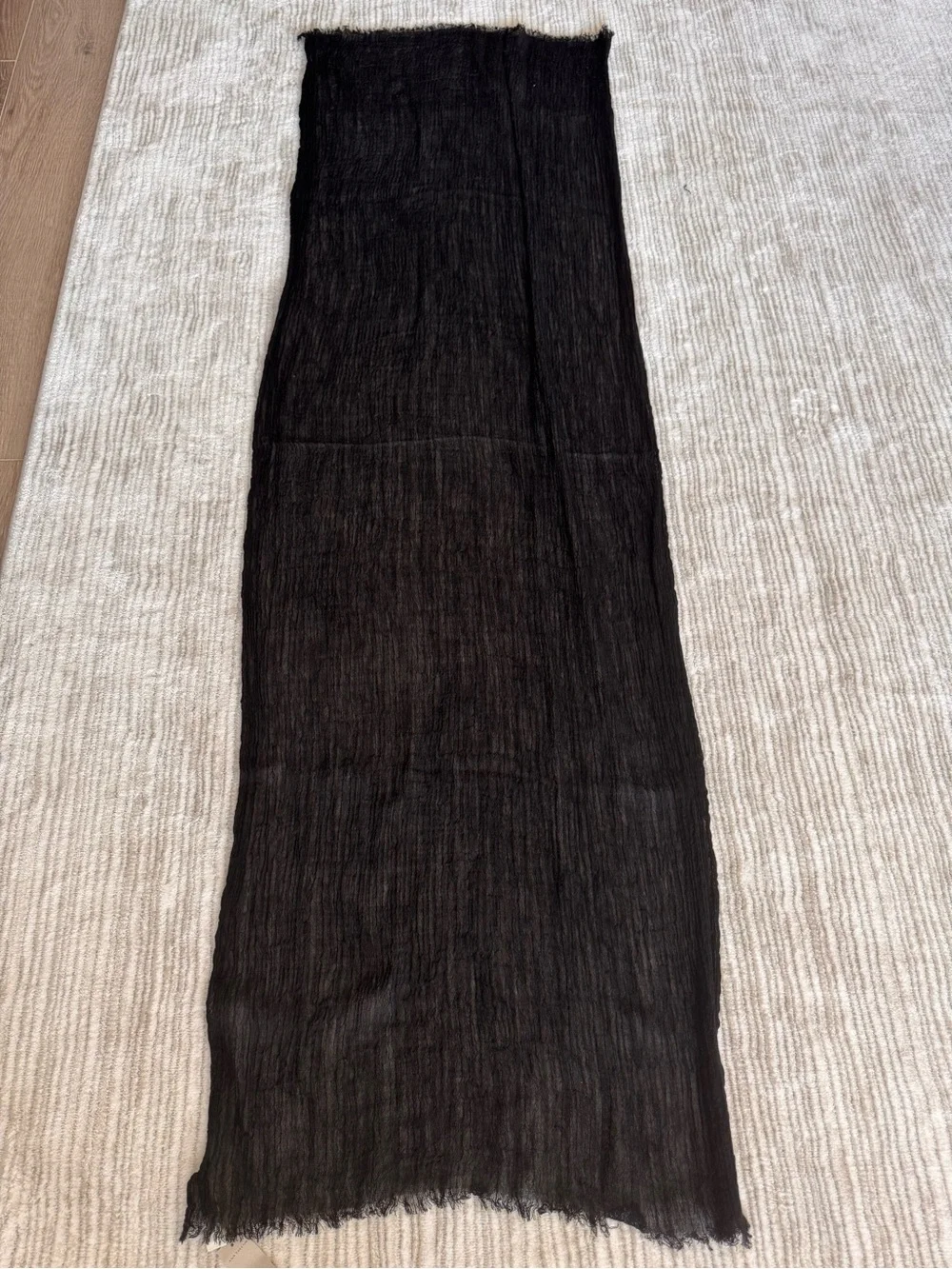 NWT Ann Taylor Black 100% Wool Crinkle Scarf Wrap Shawl Fringe 30x77